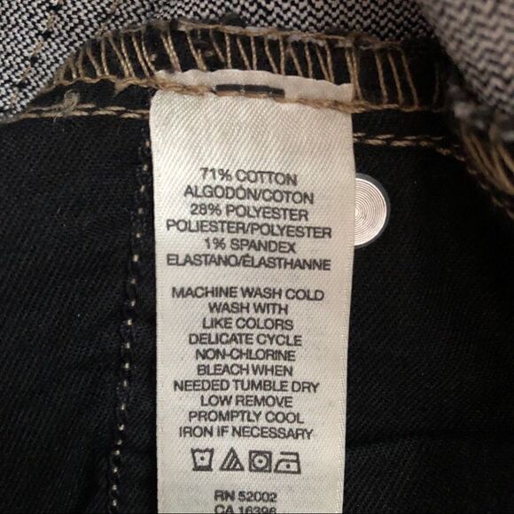 NWOT DKNY Size 2 Awesome Long Soho Black Jeans!! - Picture 5 of 12